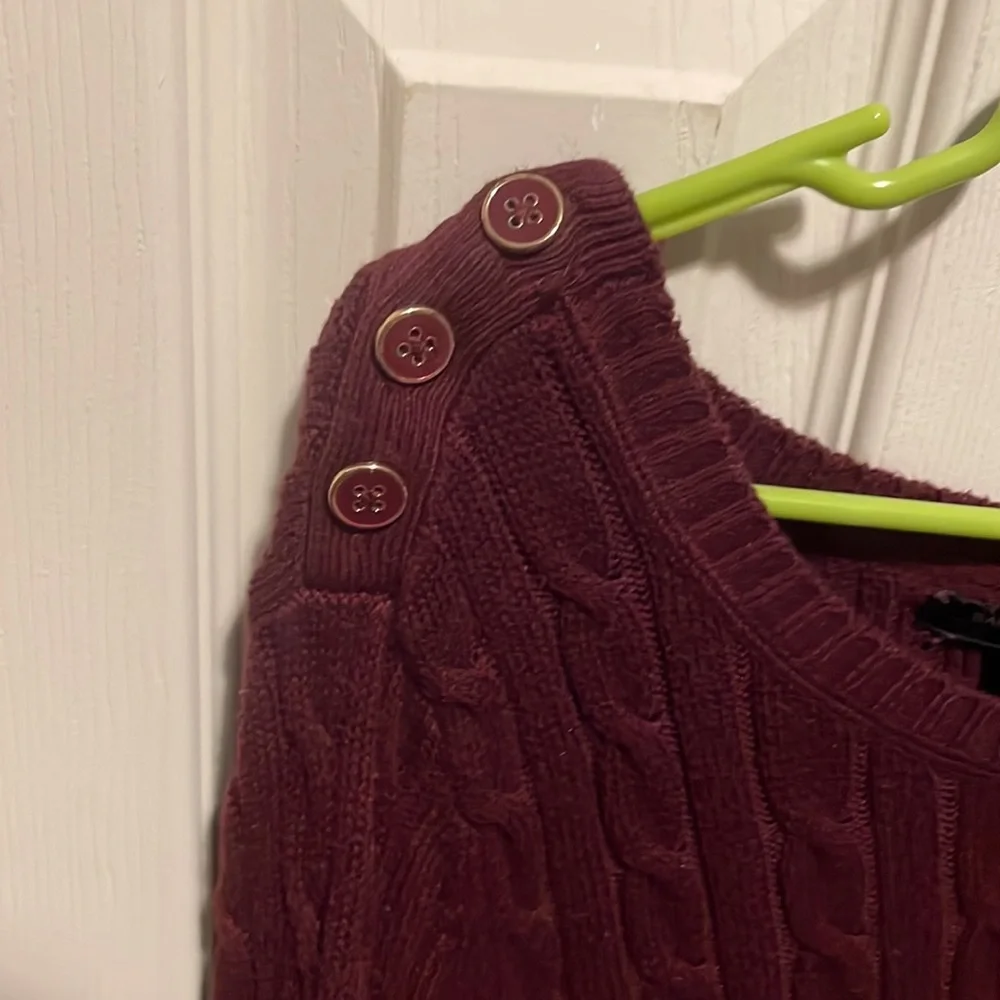 L Banana Republic Purple Sweater - Picture 2 of 2